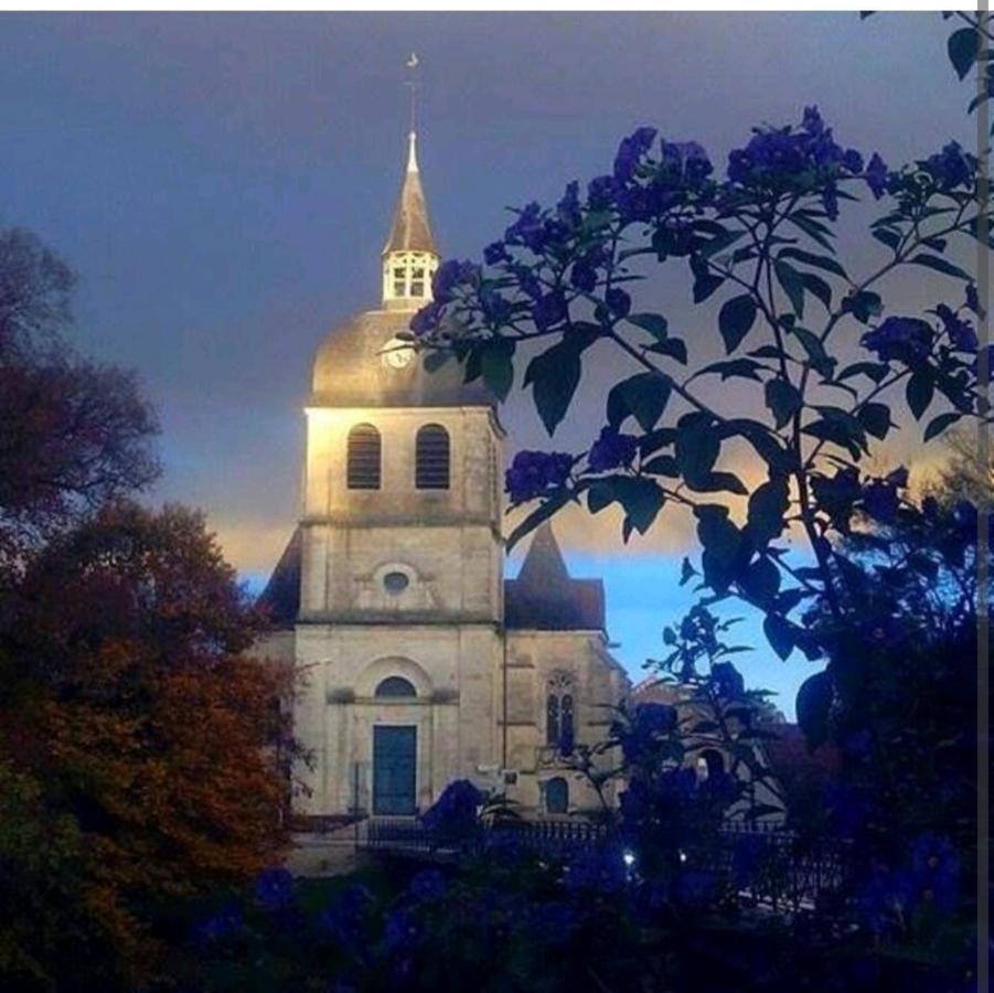 Les Chambres Touristique Julea Dienville Екстер'єр фото