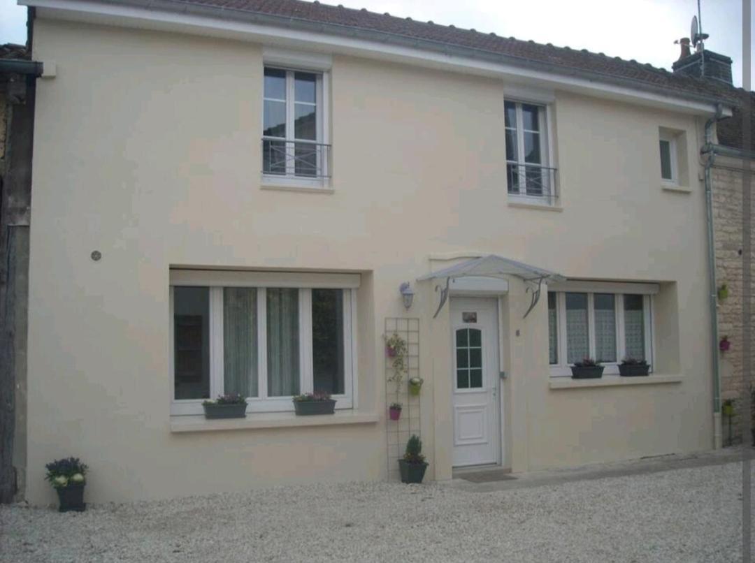 Les Chambres Touristique Julea Dienville Екстер'єр фото